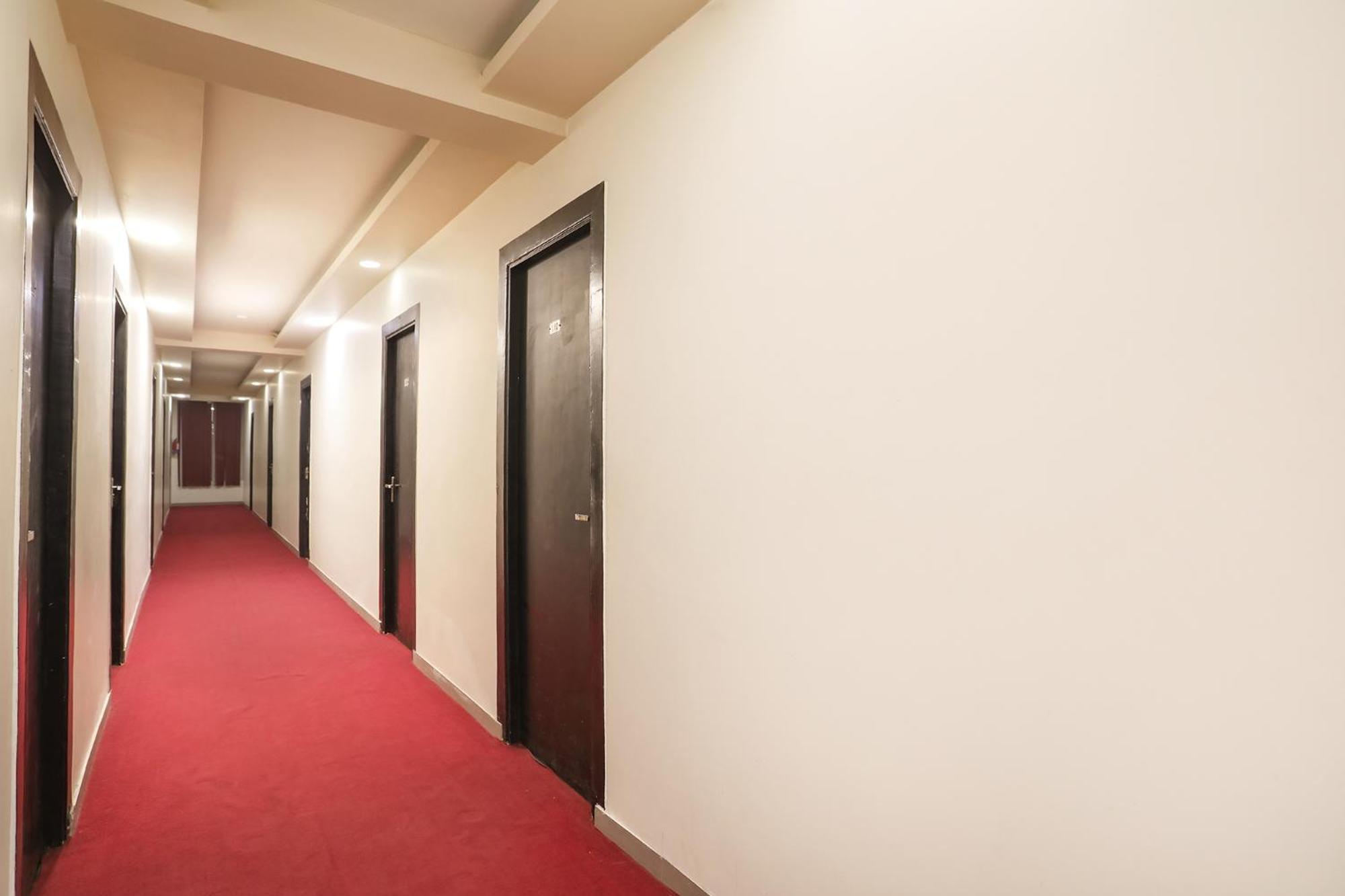 Fabhotel The Diamond Ghaziabad Bagian luar foto